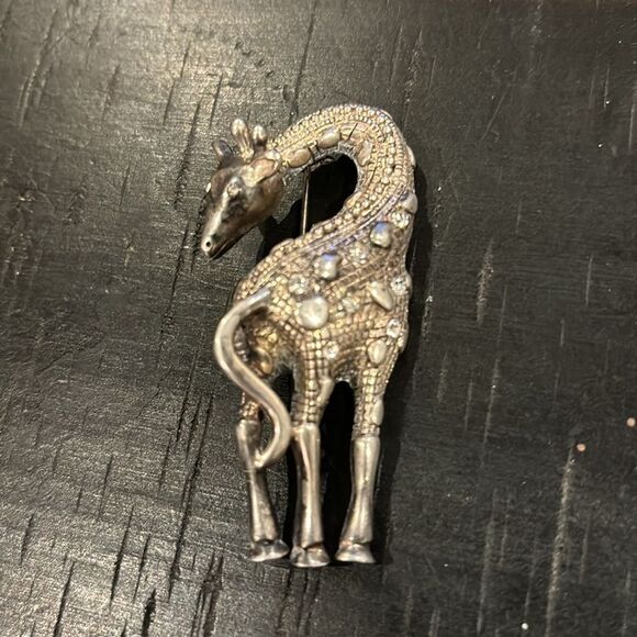 Vintage Premier Designs Signed Silver Rhinestone Giraffe Brooch Jewelry - Picture 2 of 5